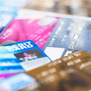 信用卡与借记卡的区别