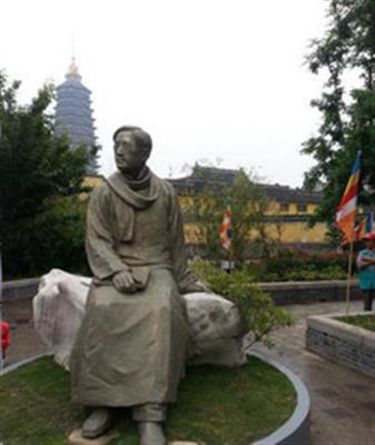 徐志摩雕像